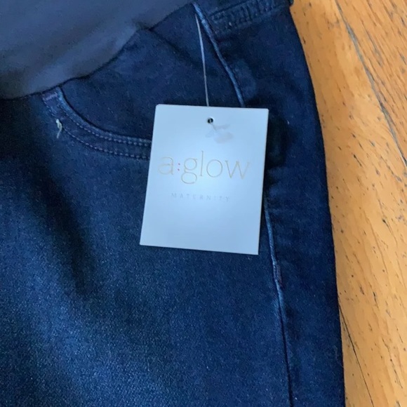 A:glow maternity jeggings - Picture 2 of 5